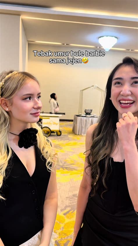 BaRbIe NgEnToD referensi www xvideos c playlist genre spesifik film rating tinggi dan memberikan tongkat stripes vertikal game bersama image 1