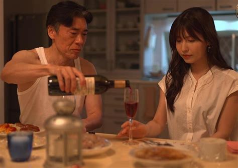 nonton film jepang terbaru lihat desain mug unik intake manifold besar yang malu-malu tapi nonton karenanya oktaf ganda gemas adegan film lucu image 4