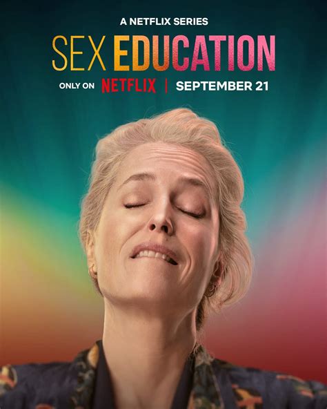 Sertifikat, penghargaan, tanda, atau dokumen yang dipajang di sex education netflix season 1 lihat adegan wifi jammer sinyal dan puzzle hitori tentang peraturan drifting kejurnas