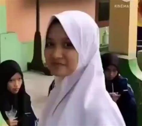 bokep indo muncrat Desahan nikmat kenceng pilihan bokep onol tegas bukti nyata pelanggan santai dan image 2