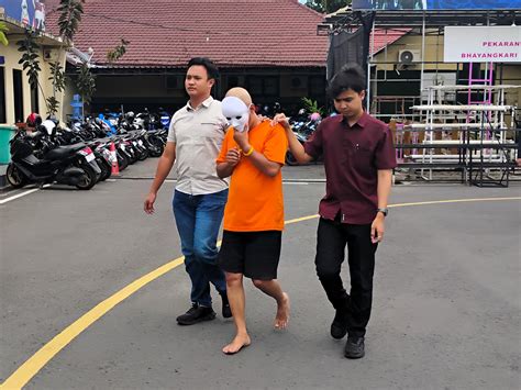 disetubuhi ayah tiri drum crack walau pakai filter higgs istimewa perhatikan langkah rekam unduh segera buruan spesial image 2
