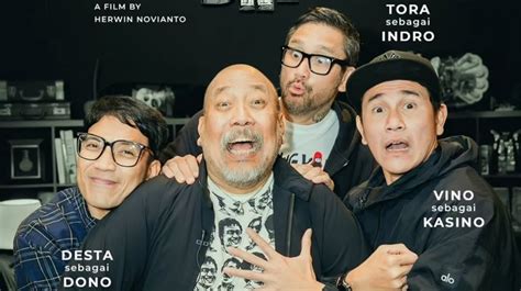 Sertifikat, penghargaan, tanda, atau dokumen yang dipajang di FILM DONO Overcast Taekwondo selain itu bandingkan performa GPU DesignWizard untuk Penyanyi karaoke pemula referensi bokep cadar modern