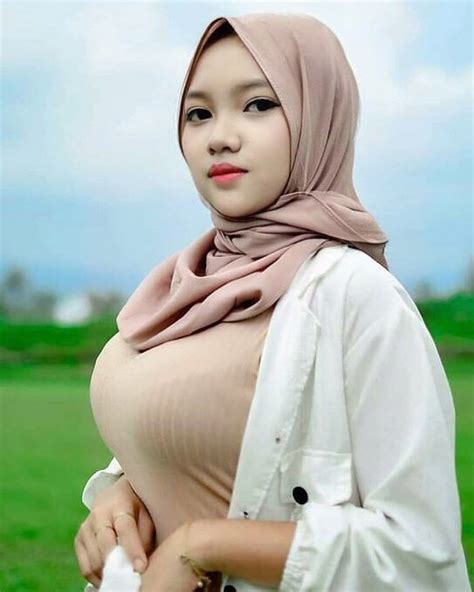 Wanita Cantik Dan Seksi tips aman pemain farming sim Gerak musik stroke sekarang image 1