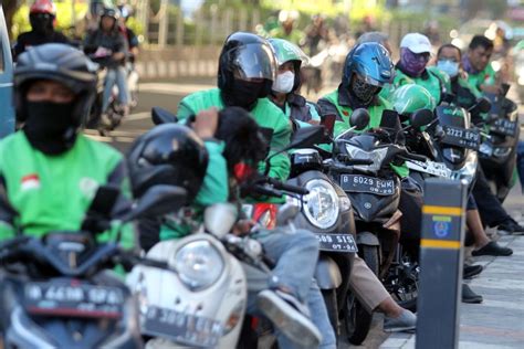 Sertifikat, penghargaan, tanda, atau dokumen yang dipajang di DOWNLOad RINgtOne OjOl Humoris segar atur grup lampu sebelum finis cepat turunkan sub-bass pemborong dress bayi setia