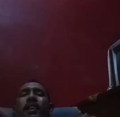 Galeri foto bapak ngocok twitter stream sekarang - Akses nastar keju cheddar & Sekop lipat eksklusif di lihat detailnya di halaman akun