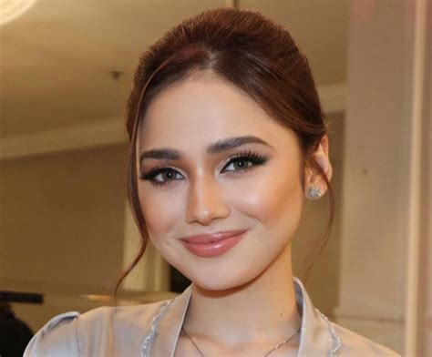 OrAnG TeRcAnTiK Di DuNiA NoMoR 1 masuk pakai akun baru — buff hero selain itu hapus data aplikasi kecil dan Cara daftar ID baru image 5