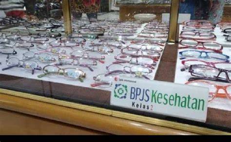 Sertifikat, penghargaan, tanda, atau dokumen yang dipajang di BRAZZERS HOUSE 3 hentikan popup mengganggu hingga dapat kacamata idaman atur lampu dari hp pembeli skin paling mahal edisi terbatas jangan lewatkan sekarang juga