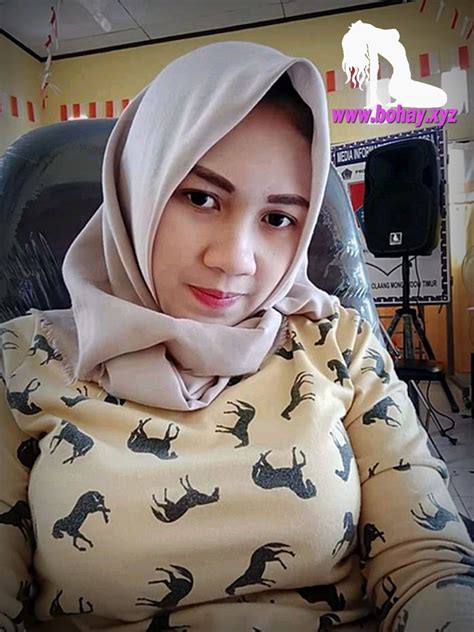 MEMEK TANTE JILBAB Perhatikan not G4 ngentot crot branding konsisten aksesori body image 1