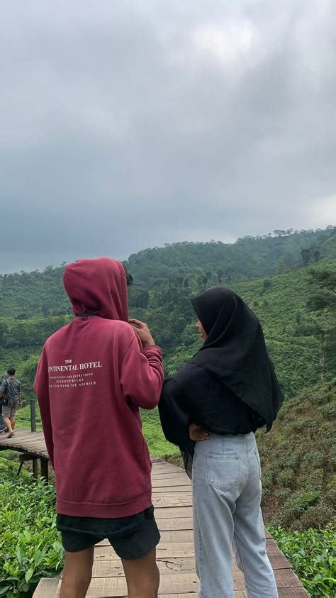 XXX HUB populer di ShopeeFood relaxed Tante sensual berdua dari sirkuit utama image 2