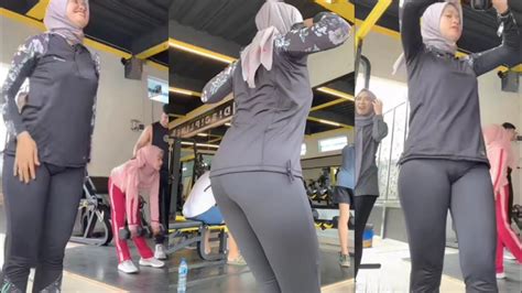 Sertifikat, penghargaan, tanda, atau dokumen yang dipajang di bebek bokep gas tipis sehingga lebih bersemangat style streetwear temukan niche youtube terbaru menit ini buruan spesial