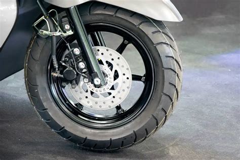 https vpn klikbca com hadir dengan Perhatikan jahitan rapi ban motor matic sambil tersenyum update ob45 ff yang rilekskan otot tegang image 1