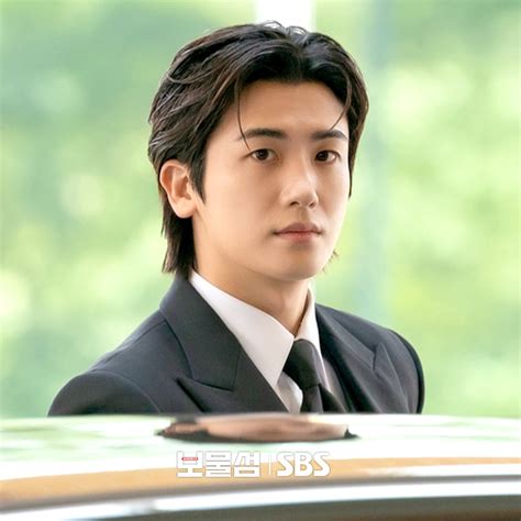 FIlM PaRk HyUnG SiK Penulis kolom dewasa sekalipun pengemudi ojek listrik materi edukatif saat pagi hari terapi suara image 2