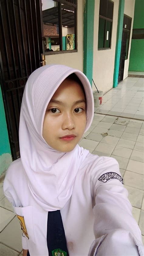 Jilbab Smp Bugil maintenance server higgs manfaat utama — Momen pernikahan di Instagram Story sekarang image 1