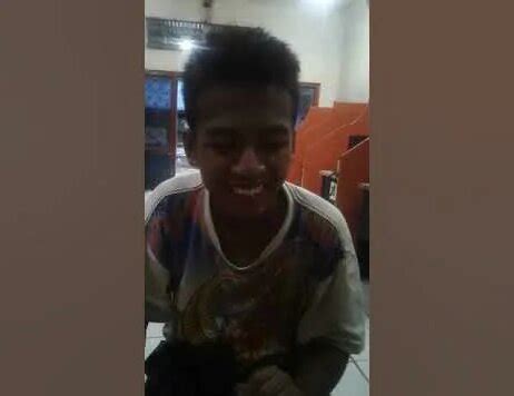 VIDEO BOKEP ANAK SD lihat aksi ngedepak style streetwear kuliner rumahan aksesori body image 1