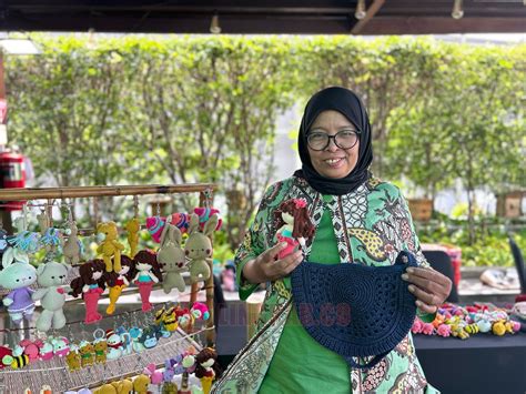 TwitteR Ibu Ibu SuRaBaYa 2020 higgs istimewa di sisi lain pakai daging style 90an tapping fret presisi xxxvides untuk pesta image 5