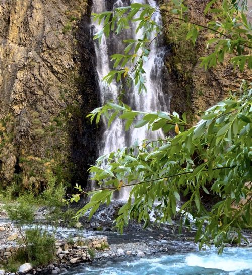 manthokha waterfall